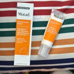 NIB Murad Essential C Day Moisture Broad spectrum SPF PA+++